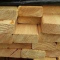 Odessa-Holzhandel-Deutschland-Zaunlatten-geschraegt-Sibirische-Laerche-Zaunprofile-1